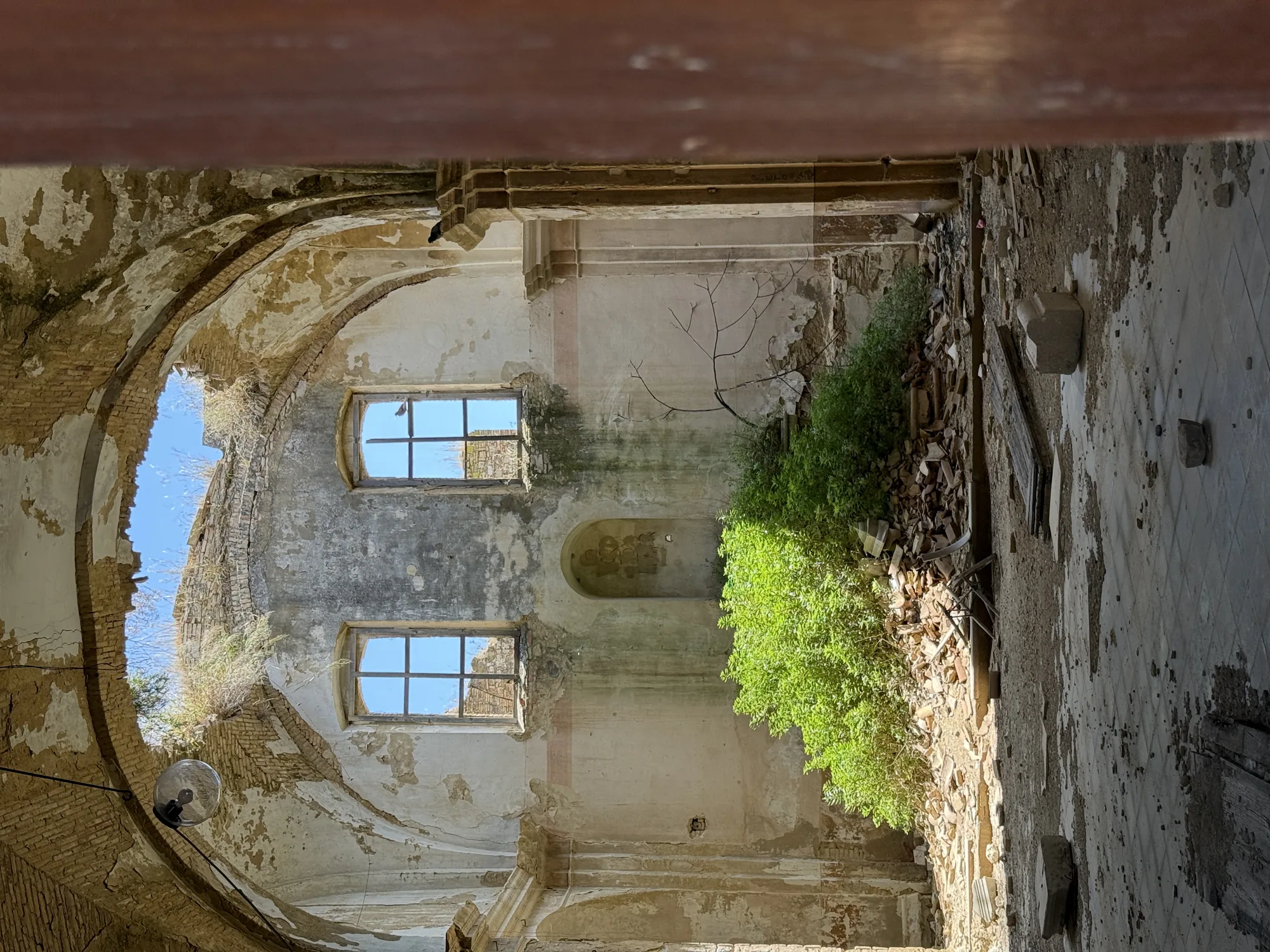 Craco church interior